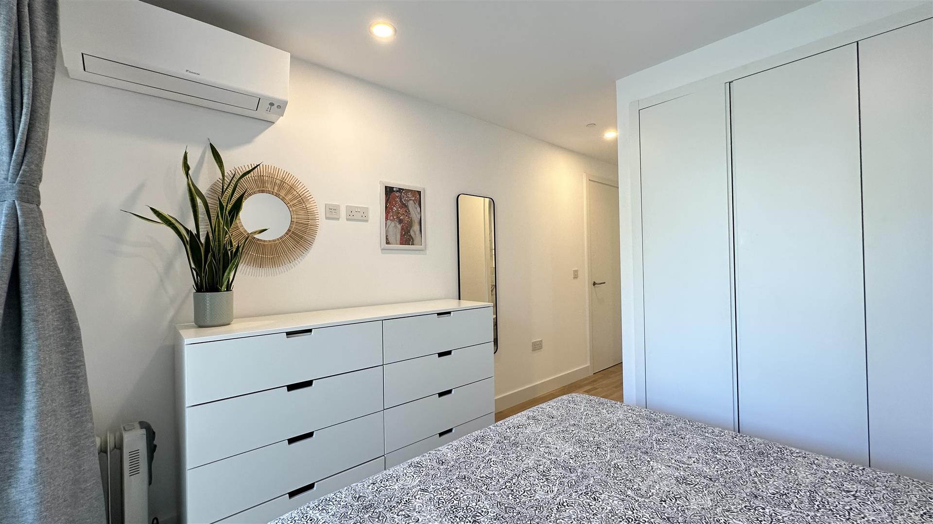 Image of Apartment - 2 Bedrooms - 2 Bathrooms for Sale in Forbes-Gibraltar, Image 12